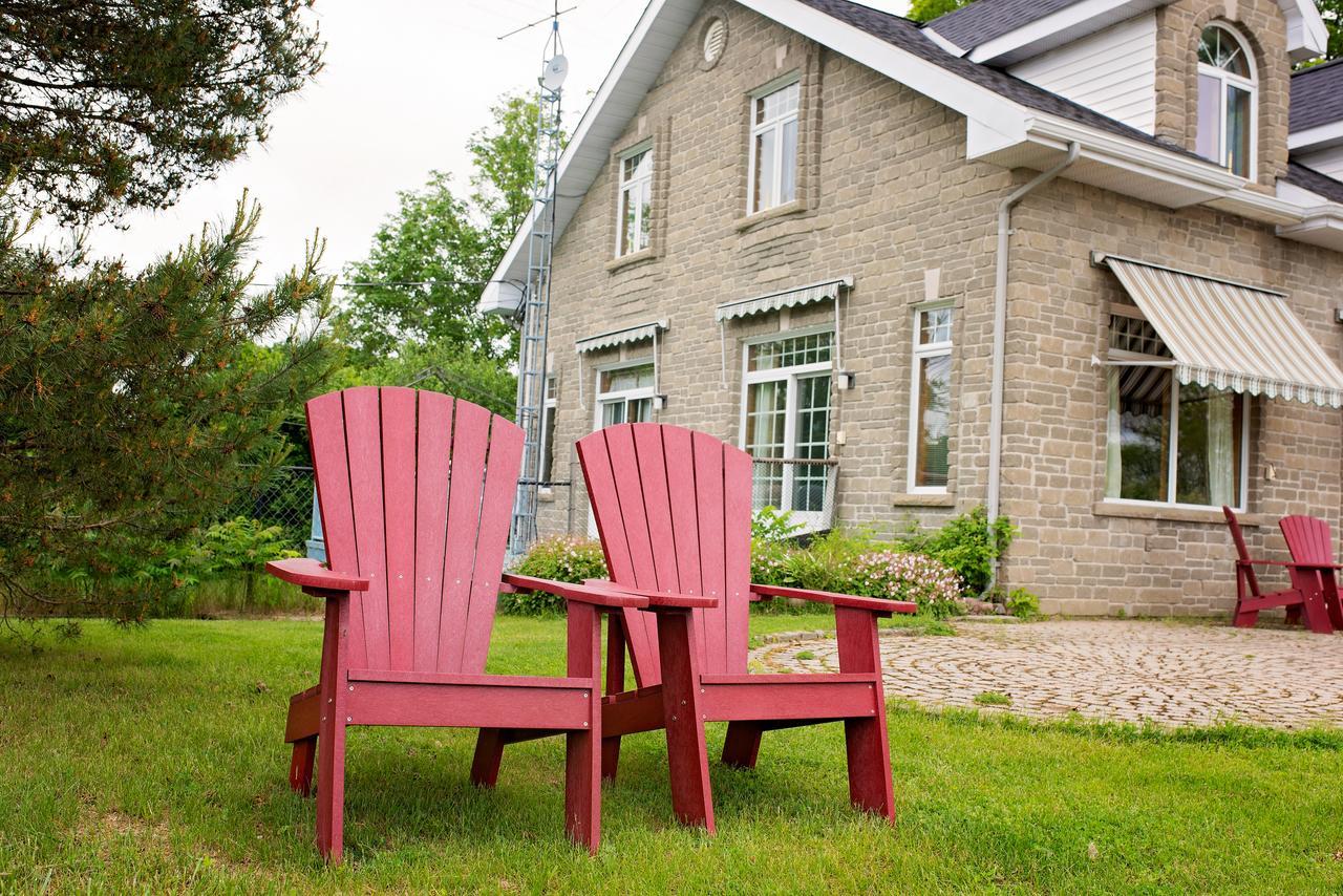 Sharbot Lake Rock Hill Bed & Breakfast מראה חיצוני תמונה